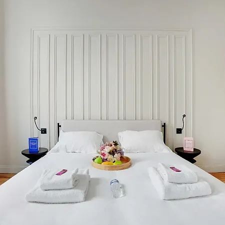 Interior Design & Small Pool - 2p - Monceau Paris